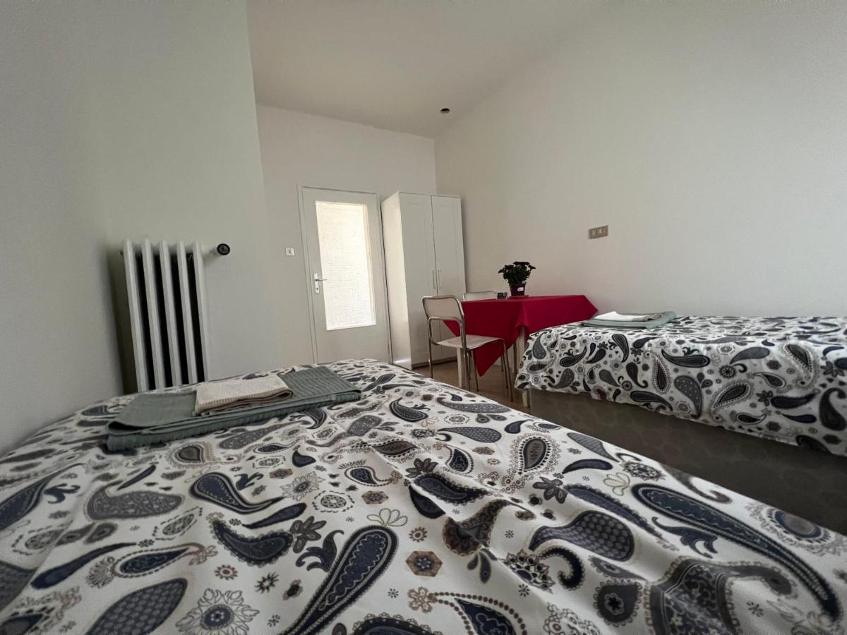 Casa Roma Rooms& Apartmens Padova Eksteriør billede